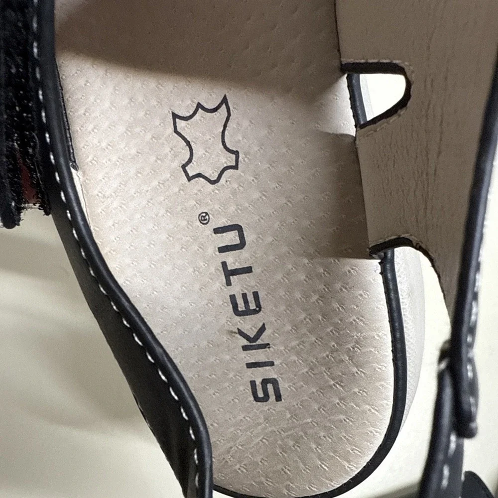 Siketu Black Sandals Size 38 US 7)Comfort Shoes Adjustable Straps EUC